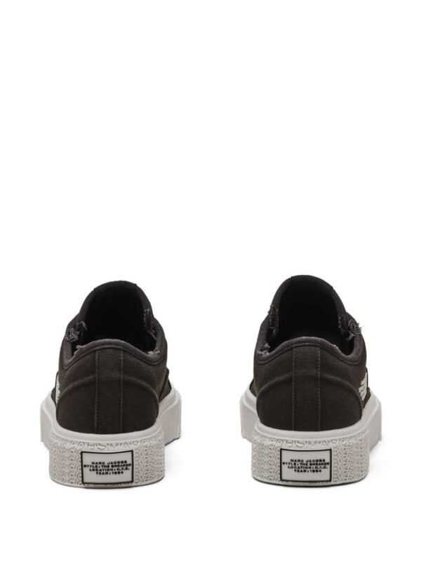 22511164_52711673_1000-1.jpg Marc Jacobs distressed canvas sneakers