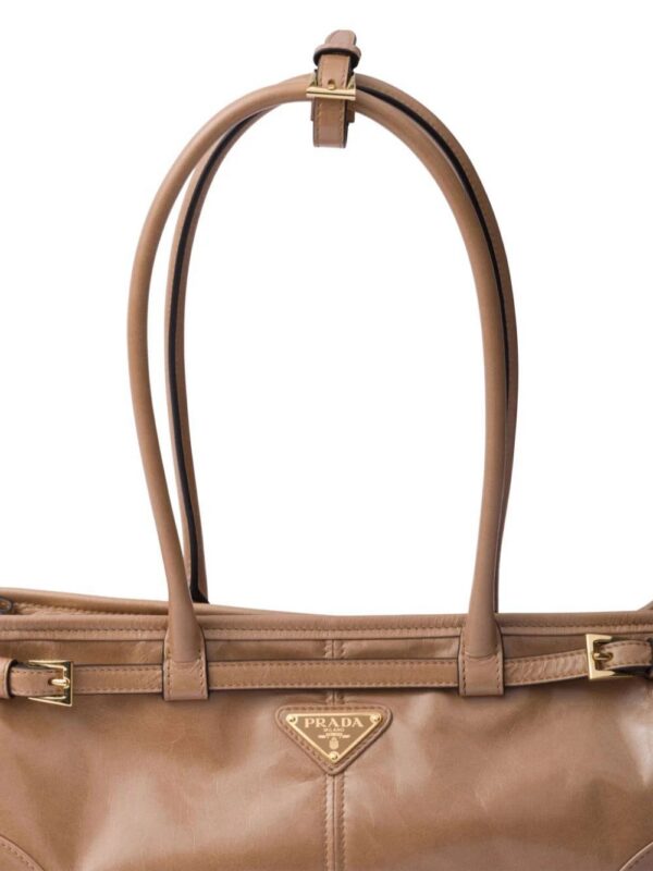 22729067_52708516_1000.jpg Prada medium leather handbag