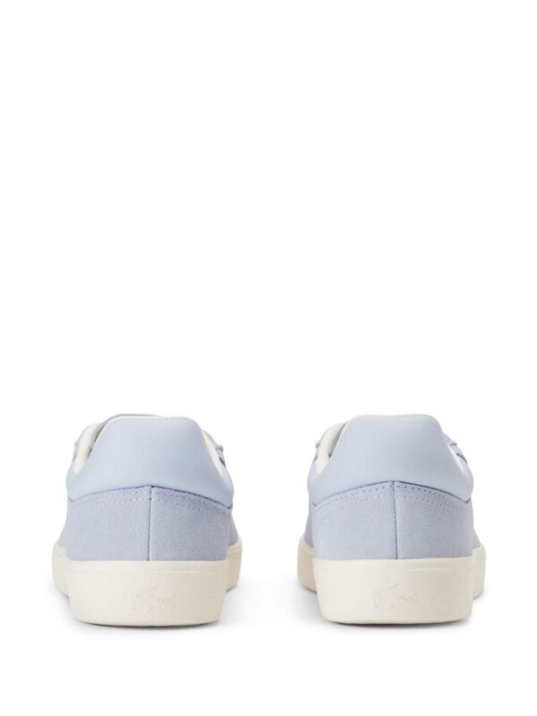22736400_53396274_1000_c3e1bbf9-cba1-4aa2-8dad-816c0415fb39.jpg Lacoste logo-debossed lace-up sneakers