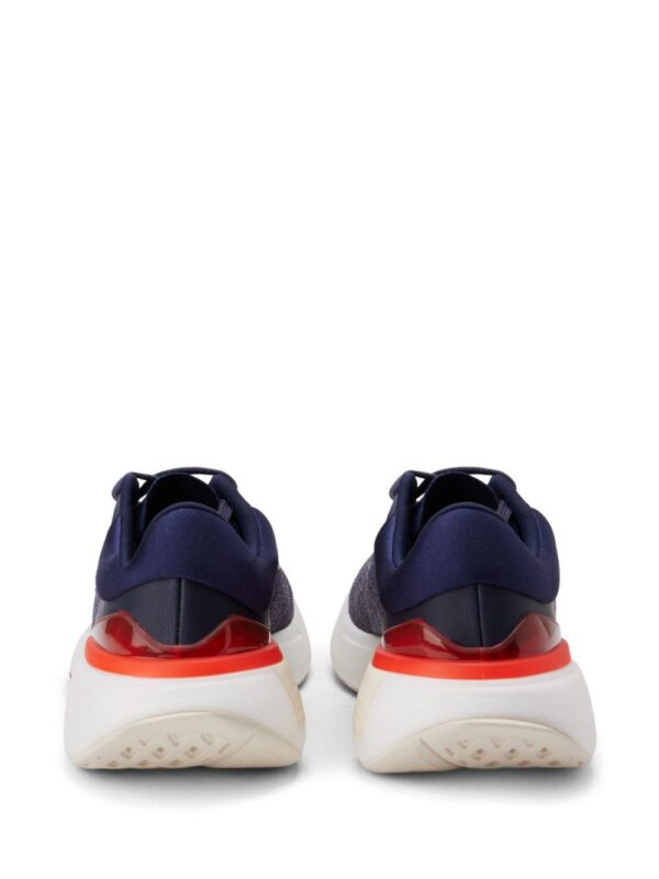 22737283_53048113_1000.jpg Lacoste Neo Run Lite sneakers