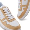 22738225_53192965_1000.jpg Lacoste T-Clip leather sneakers
