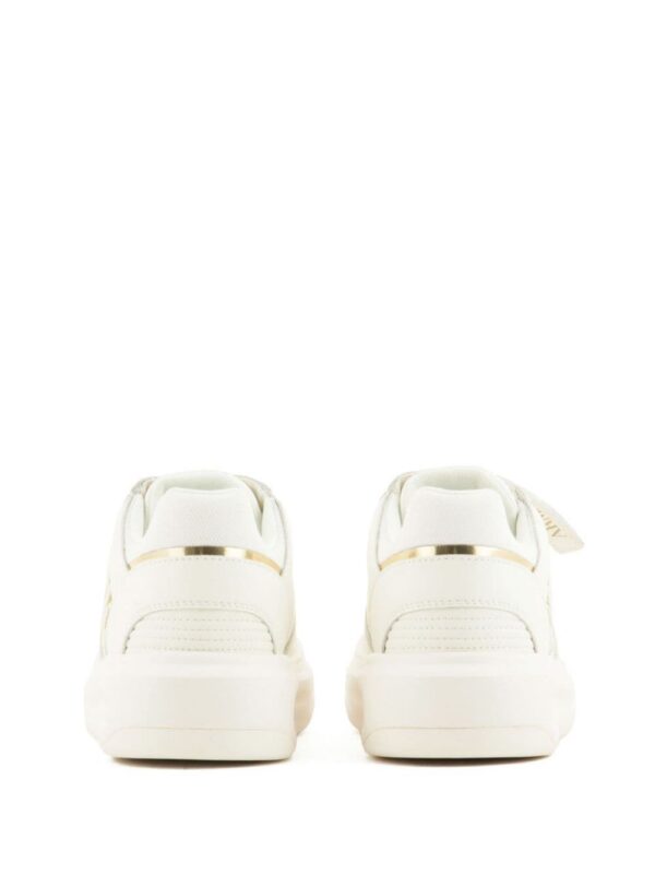 22764572_53037336_1000.jpg Emporio Armani logo-embossed leather sneakers