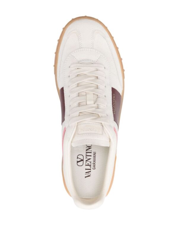 22786400_52888844_1000_f58ea0cd-b9bb-48b2-a9d0-49a6297315c3.jpg Valentino Garavani Upvillage suede sneakers
