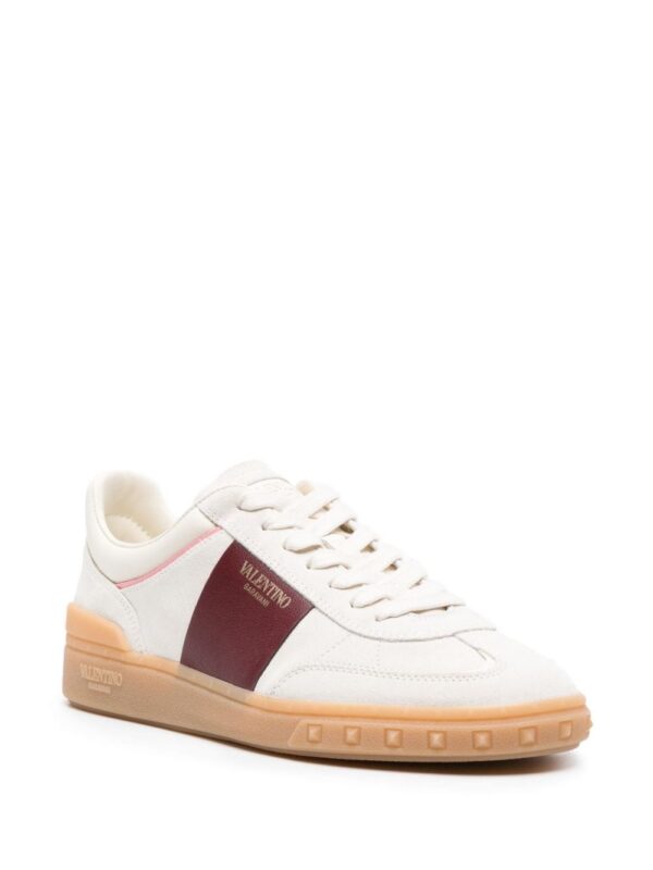 22786400_52888845_1000_a3bdb32b-3964-45cf-aa04-5652f3aa55e1.jpg Valentino Garavani Upvillage suede sneakers