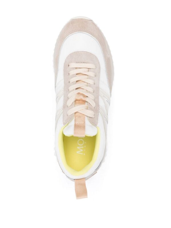 22892916_52987396_1000_a9e47ccc-3434-4710-98b1-96711117d5c7.jpg Moncler Pacey logo-patch sneakers
