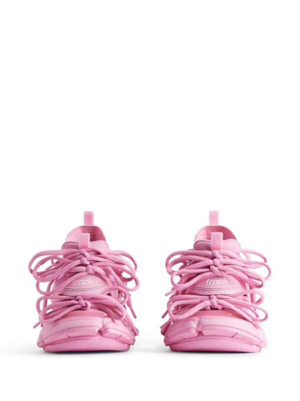 22972267_53940449_1000.jpg Balenciaga Track low-top sneakers