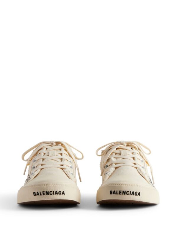 22982865_53090017_1000_bd2fde5a-95f0-4fcf-9e65-7d2228447a3e.jpg Balenciaga Paris logo-print mules