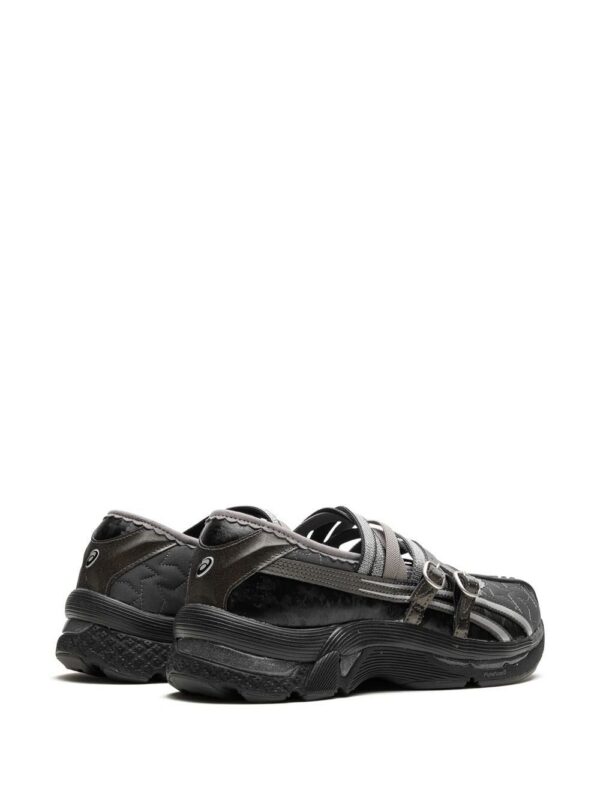 23021212_53165437_1000_05230426-9905-4308-ae4a-7a0fa4b47fc0.jpg ASICS Gel-Lokros "Kiko Kostadinov x Heaven By Marc Jacobs - Black" sneakers
