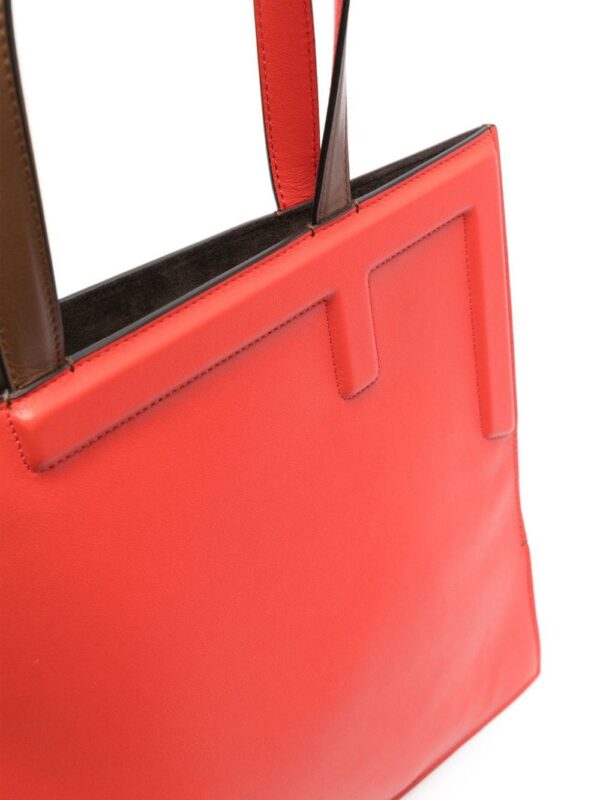 23279685_53436301_1000.jpg FENDI medium Flip leather tote bag