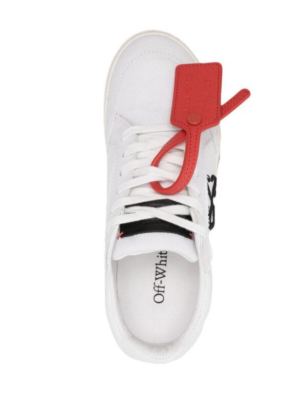 23346698_54254383_1000.jpg Off-White New Low Vulcanized canvas sneakers