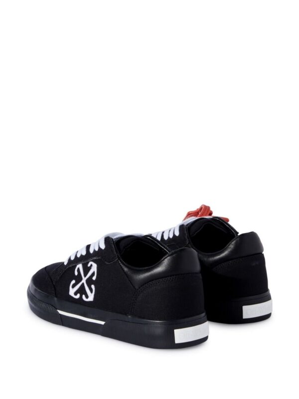 Off-White New Low Vulcanized sneakers