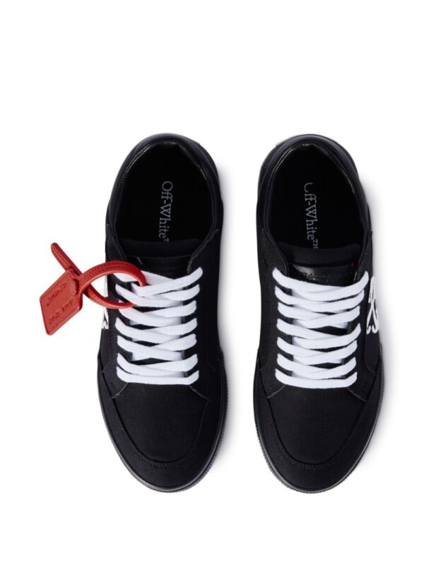 Off-White New Low Vulcanized sneakers