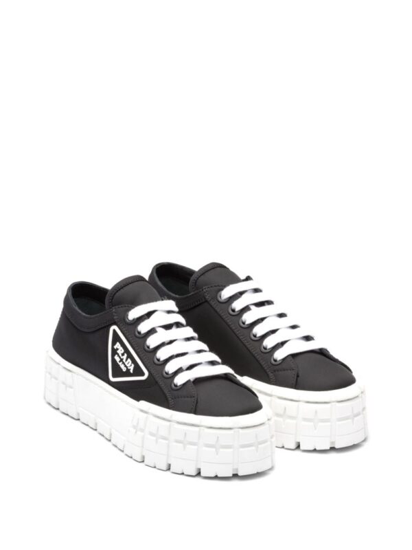 23558432_53524456_1000_60e8d35a-1106-4b1d-a15b-336c1d97b585.jpg Prada Double Wheel low-top sneakers