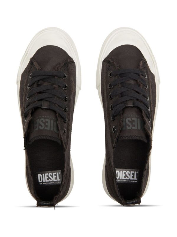 23746553_53865239_1000.jpg Diesel S-Athos distressed sneakers
