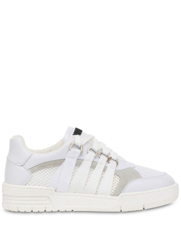 23771533_53681908_1000_e24b4490-23c1-40a6-a0c1-9a483408c09c.jpg Moschino logo-tape leather sneakers