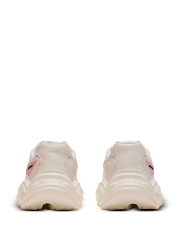 23828034_53908356_1000_02b5d006-a490-43ee-aedc-eabd85afc136.jpg Balmain Run-Row panelled sneakers