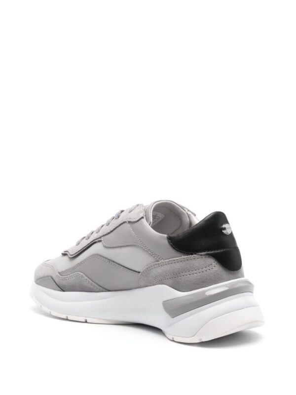 23933221_54002527_1000_79816af4-a207-4c1e-92b1-ba1918c30854.jpg BOSS lace-up leather sneakers