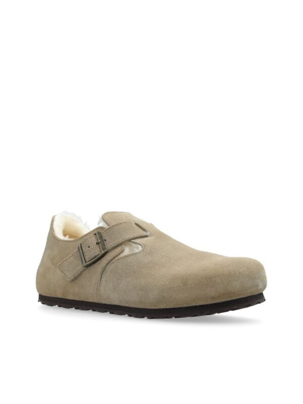 24063012_54190169_1000_b2cfad0a-abc4-40ea-a08f-11c24359c0fe.jpg Birkenstock buckle-fastening suede trainers