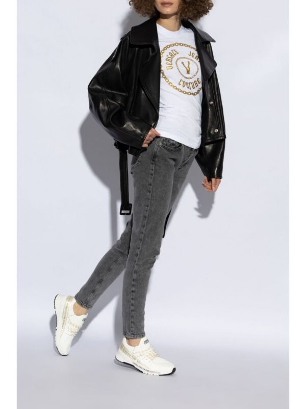 24134542_54213371_1000.jpg Versace Jeans Couture Dynamic logo-strap sneakers