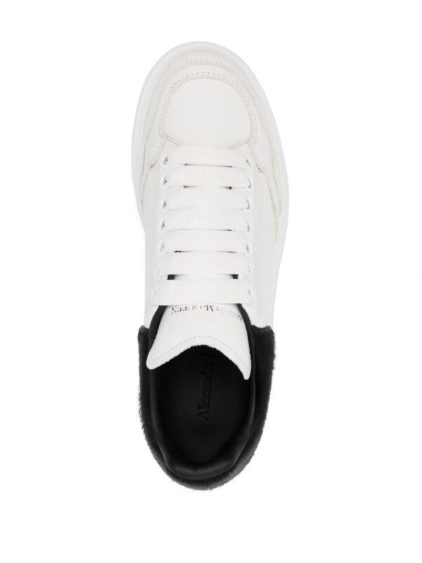 24189651_54266310_1000.jpg Alexander McQueen Oversized leather sneakers