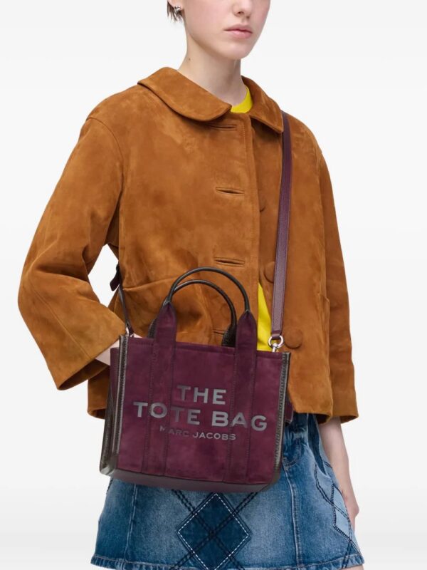 30928697_60951228_1000_91614ce7-f900-4b50-a39d-ea4b45dbf555.jpg Marc Jacobs The Suede Small Tote bag