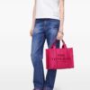30928740_60962778_1000.jpg Marc Jacobs logo-plaque tote bag