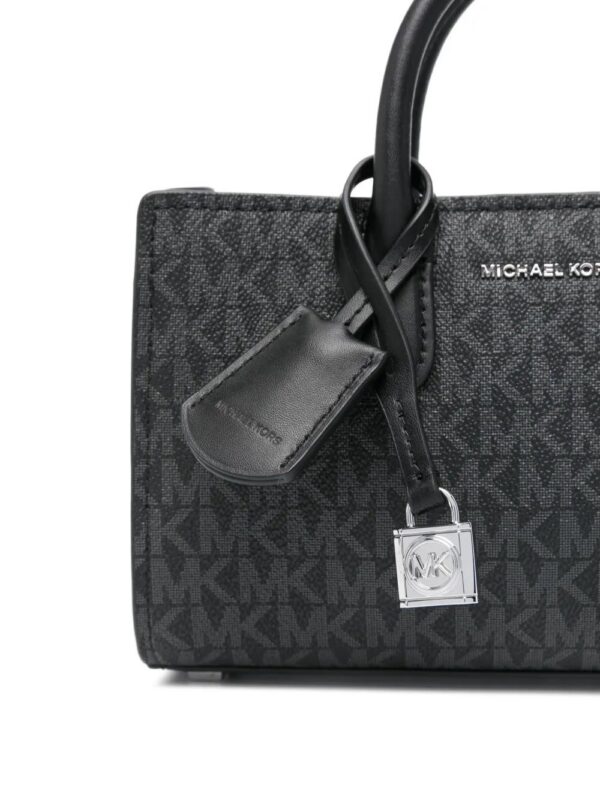 31029725_61007175_1000.jpg Michael Michael Kors monogram logo-motif tote bag