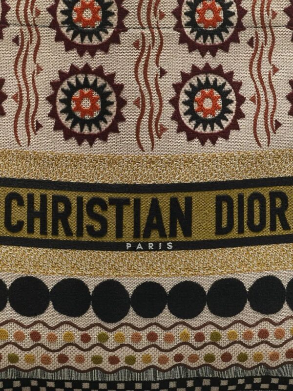 31327781_60907830_1000.jpg Christian Dior Book tote bag
