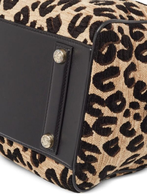 31329487_60968371_1000.jpg Louis Vuitton Speedy leopard velvet tote bag