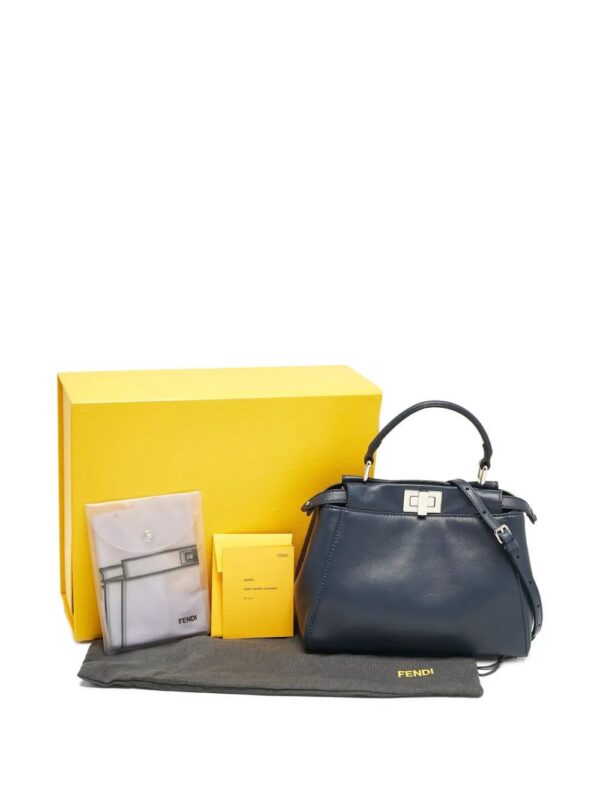 31330345_60946642_1000.jpg Fendi Peekaboo leather tote bag