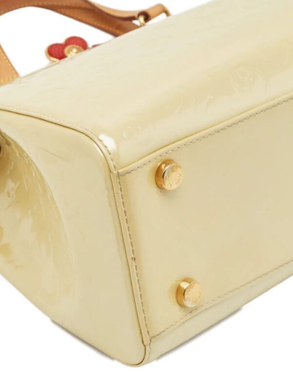 31331072_60933412_1000.jpg Louis Vuitton Brea GM two-way shoulder bag