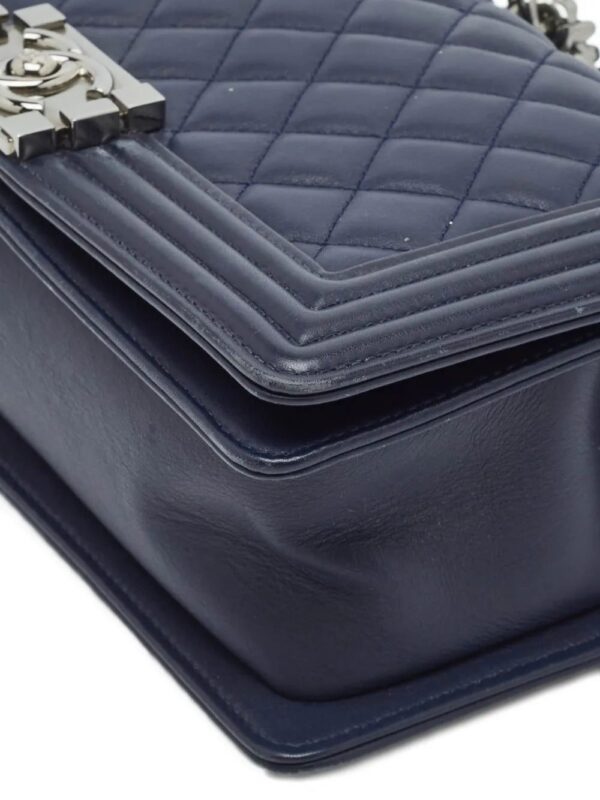 CHANEL Boy Chanel quilted leather shoulder bag