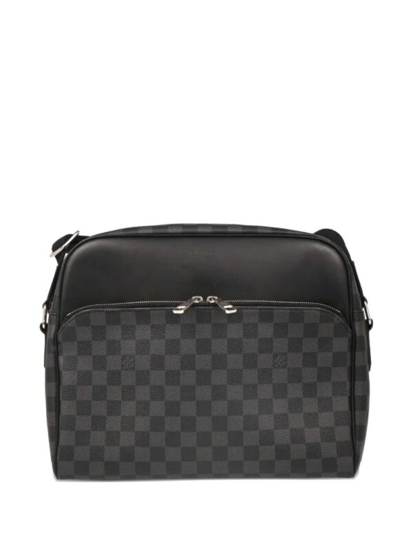 Louis Vuitton Dayton MM crossbody bag