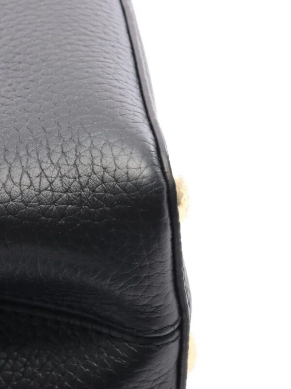 31508114_60893014_1000.jpg Louis Vuitton 2021s small Capucines BB tote bag
