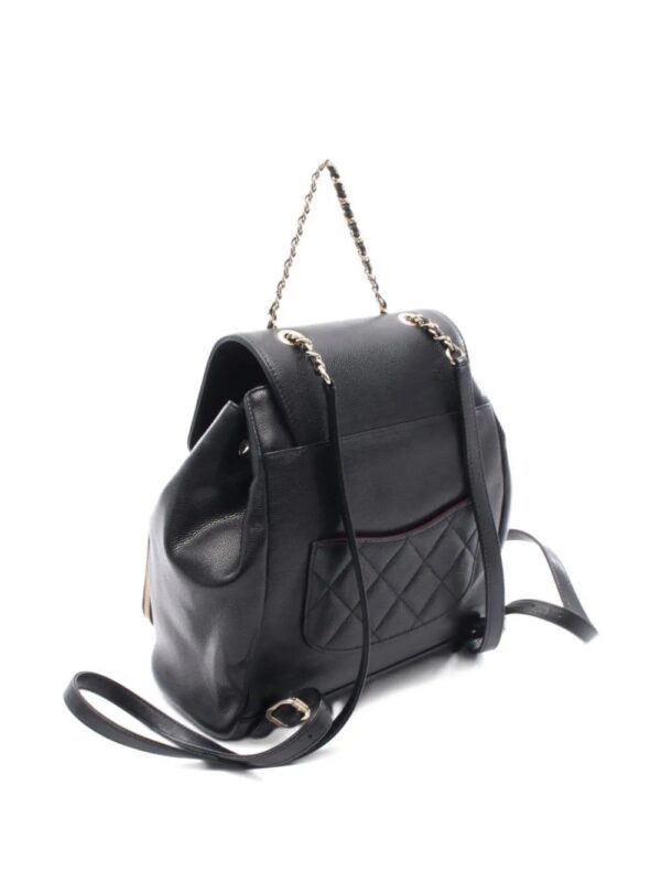 31508151_60891539_1000.jpg CHANEL 2021s small Business Affinity matelasse backpack