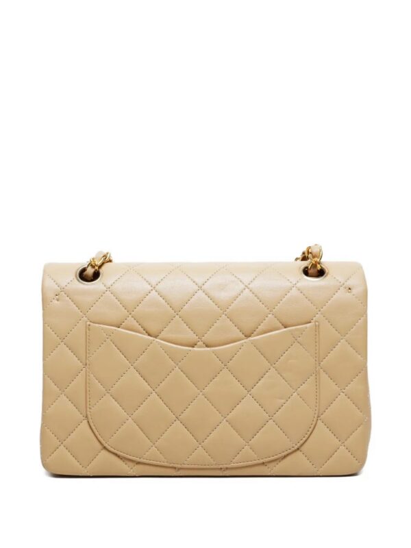 31532882_60846550_1000.jpg CHANEL - Classic Flap shoulder bag