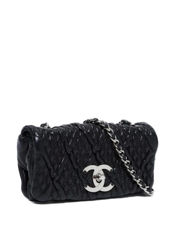 CHANEL - mini Flap shoulder bag