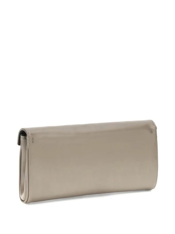 31565459_60894756_1000.jpg Giuseppe Zanotti chain-strap clutch bag
