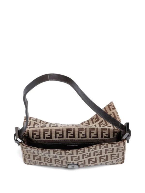 31570871_60895334_1000.jpg Fendi - mini Zucchino Baguette shoulder bag