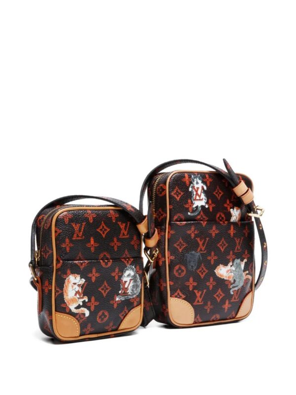 31571609_60923259_1000.jpg Louis Vuitton Catgram shoulder bag