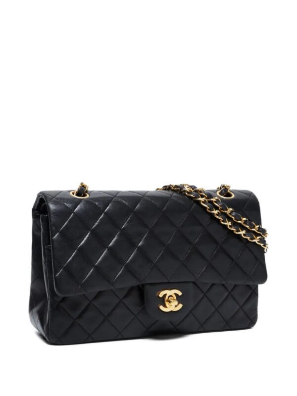 31575645_60929837_1000.jpg CHANEL - Classic Double Flap shoulder bag