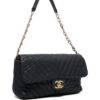 31575654_60930091_1000.jpg CHANEL - chain leather shoulder bag