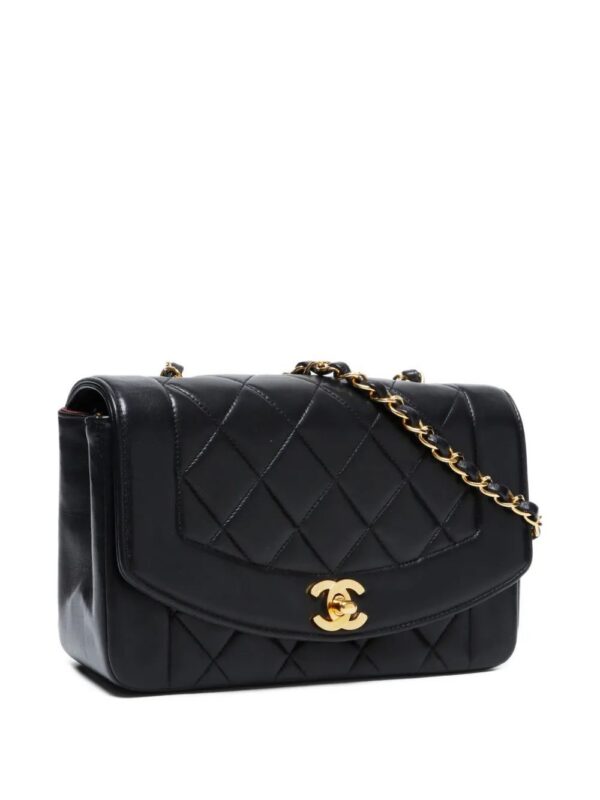31576060_60930154_1000_b9a6ee87-7e2f-40d6-aa5d-5b695d06c7e4.jpg CHANEL - Diana quilted flap chain shoulder bag