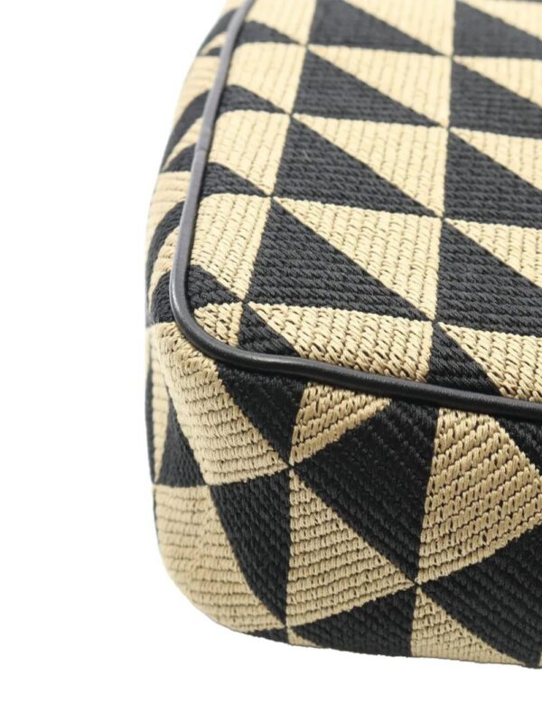 31605372_60933827_1000.jpg Prada - Mini Triangolo Jacquard Triangle Symbole satchel