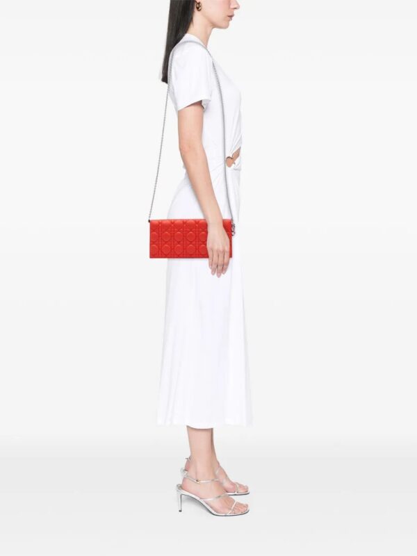 31622009_60934134_1000.jpg Christian Dior Lambskin Cannage Lady Dior Wallet On Chain crossbody bag