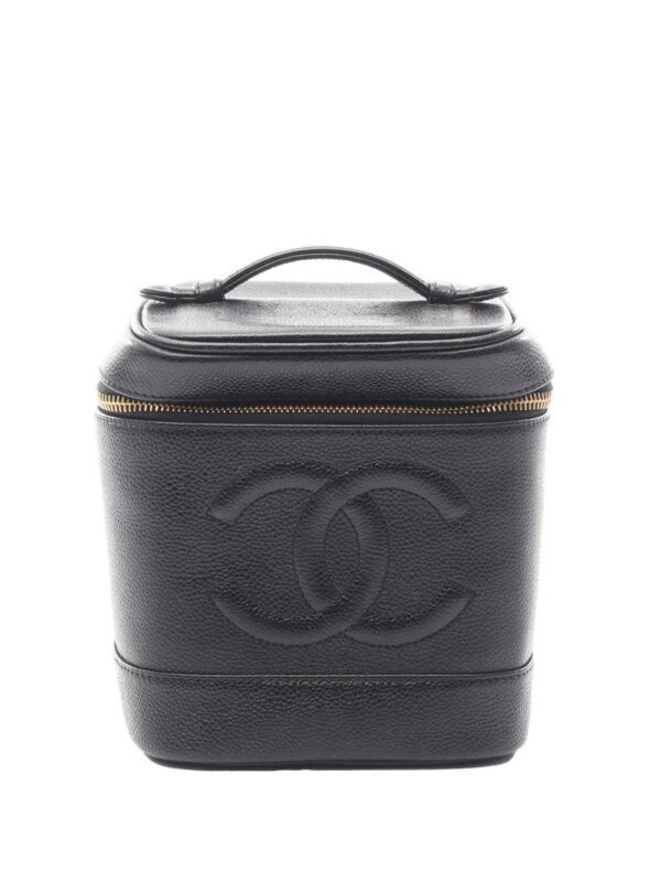 31627191_60934404_1000.jpg CHANEL - CC Caviar Case vanity bag
