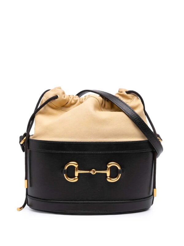 31642675_60991516_1000_ace4f735-4d0d-49a8-9c84-6e5fd0c8c4fa.jpg Gucci - Leather Horsebit bucket bag
