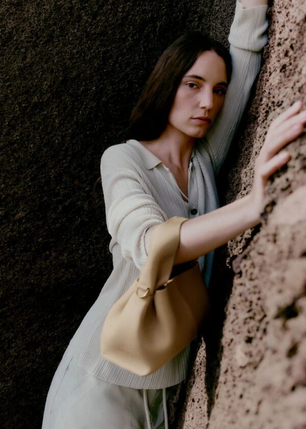 3_ce6e92af-bed9-4a47-a5db-2b72abcebf83.jpg Polène Numéro Neuf Mini Edition Textured Sand