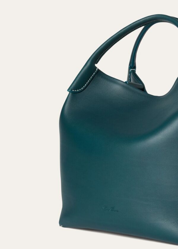 FAN0806_705G_MEDIUM_834e1d28-8fbe-419a-bdd6-fcb7ac39c732.jpg Loro Piana Large Bale bag Smooth Calfskin