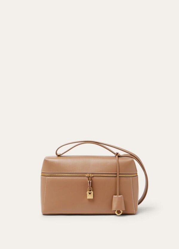 FAN3462_20FZ_MEDIUM_9cb828e2-0b77-45a7-b540-7c8703cf94f4.jpg Loro Piana Extra Bag L27 Smooth Calfskin